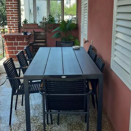 Jabuka Apartment Starigrad Paklenica