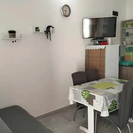 Apartman Jabuka, 아파트