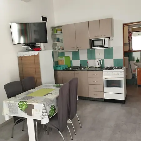 Apartman Jabuka, *