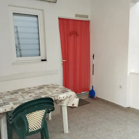 Apartman Jabuka,