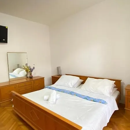 Apartment Jabuka Starigrad Paklenica